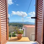 Seva House * Monólithosz